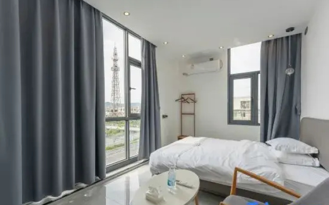 Xiamen Xiangye Homestay