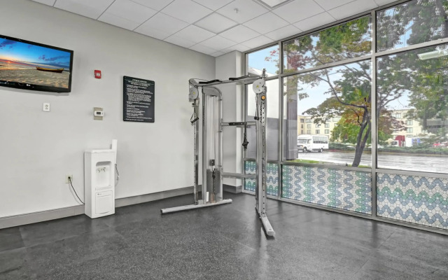 Holiday Inn Piscataway Somerset by IHG
