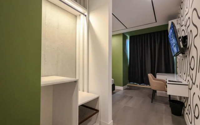 Grandstay Studio 111