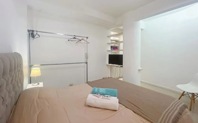 Charming Stay With Patio in Colegiales