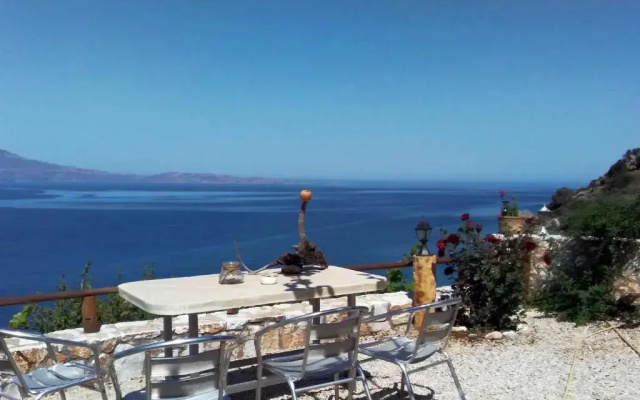 2 annexed houses -Private place to swim-large terrace- Unlimited view