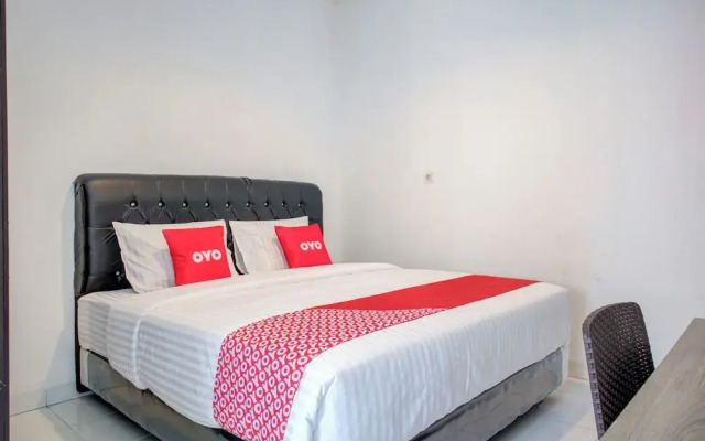 Wisma Yani Syariah by OYO Rooms