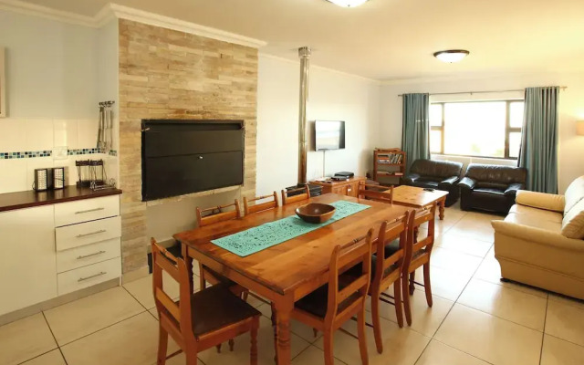 Sa-Ais, Langebaan 6-sleeper