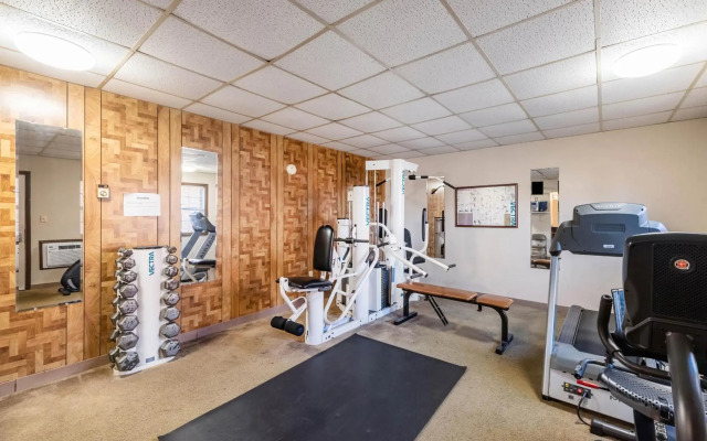 Americas Best Value Inn & Suites St. Marys