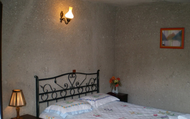 Nature Park Cave Hotel