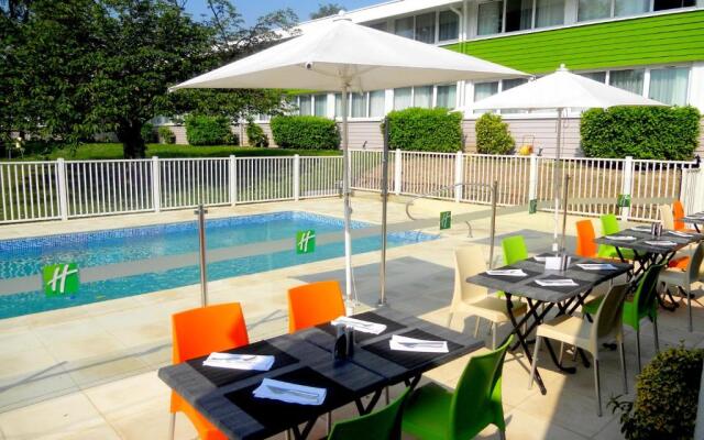 Holiday Inn Lille - Ouest Englos by IHG