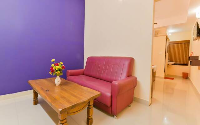 OYO 12179 Hotel Raiban