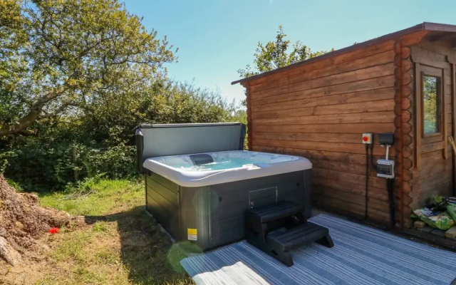 The Hideaway Pod