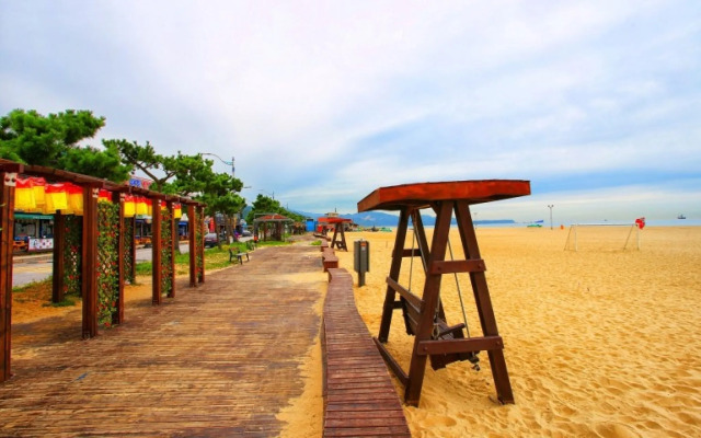 Donghae Sunny Castle Pension