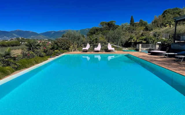 Apt 6 - Magical Grounds With Pool Jacuzzi Sleeps 4