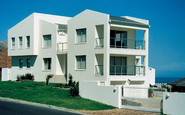 Bloubergstrand Sunset Lodge