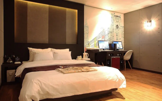 Art Hotel 1