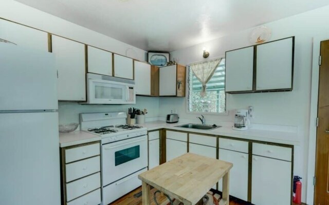 Riko Hale - 2 Br Home