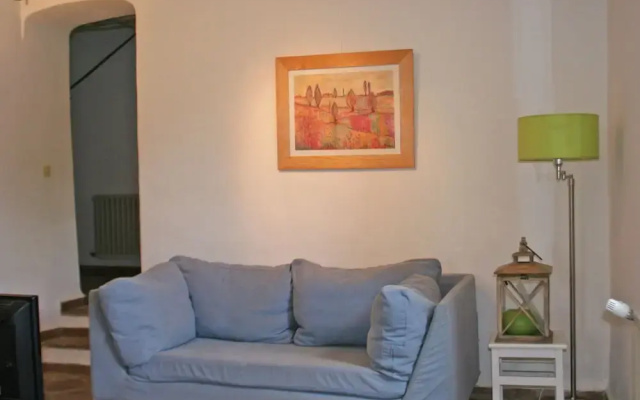Lovely Holiday Home in Salernes With Swimming Pool