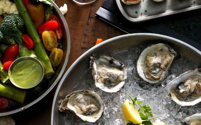 Hotel Distil, Autograph Collection