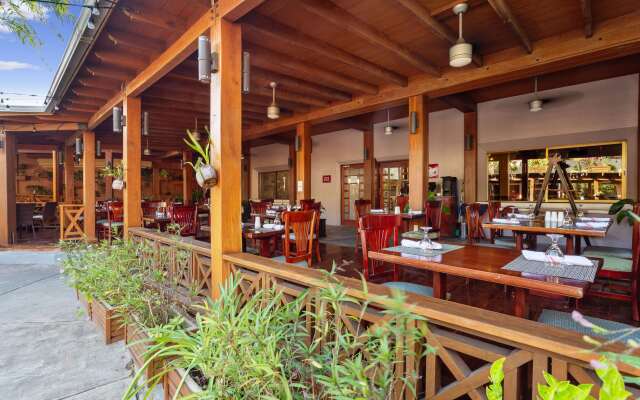 Best Western Plus Belize Biltmore Plaza