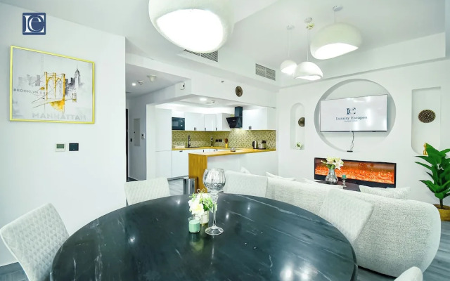 Elegant 3BR Apt. 4 Balconies in 29 Blvd