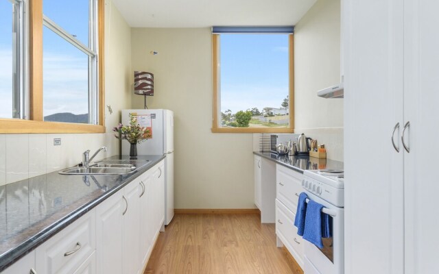 Blue Cottage Bruny Island