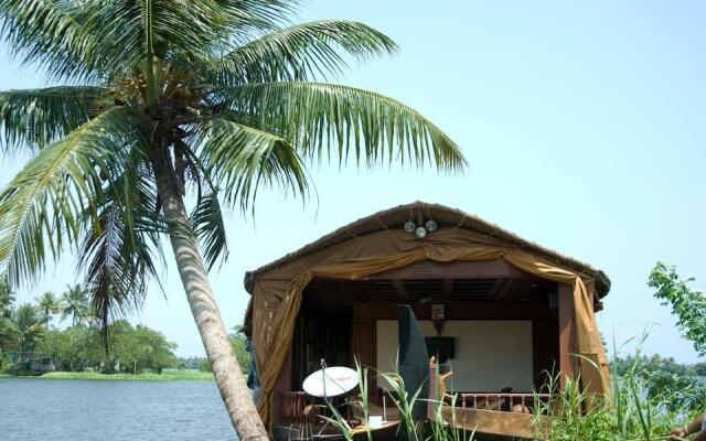 Rosey Houseboats
