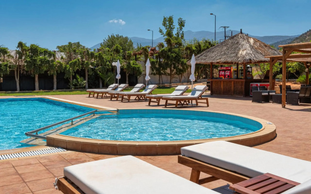 W Suites by Estia