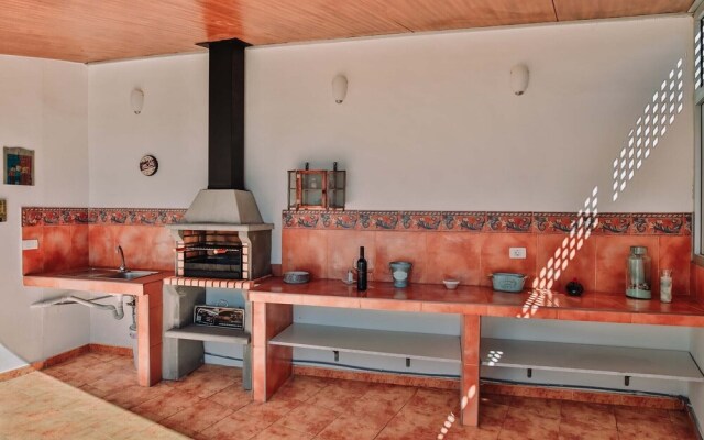 Modern & Chic Loft Apt. *Terrace *BBQ *Parking