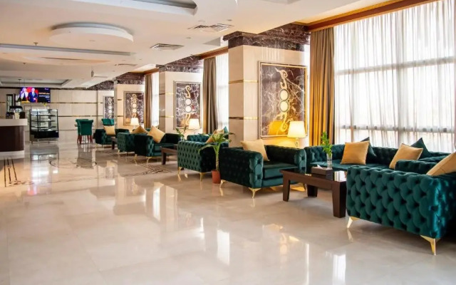 Crown Town Hotel