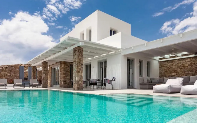 Apollo Paradise Seaview Infinity Pool Jacuzzi