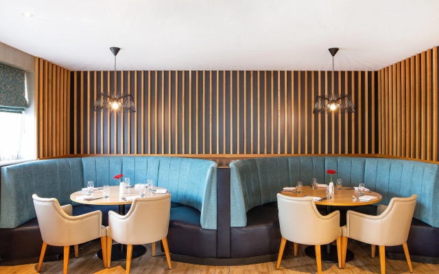 Elite Venue Selection Felbridge - Gatwick