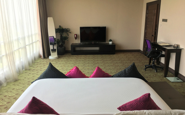 Kinta Riverfront Hotel & Suites – Guest Rooms – Ipoh