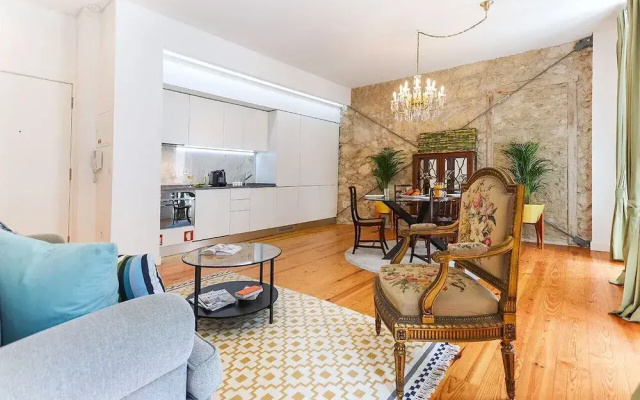 JOIVY Modern classic 1-bed Apt w/ balcony, nearby Avenida da Liberdade