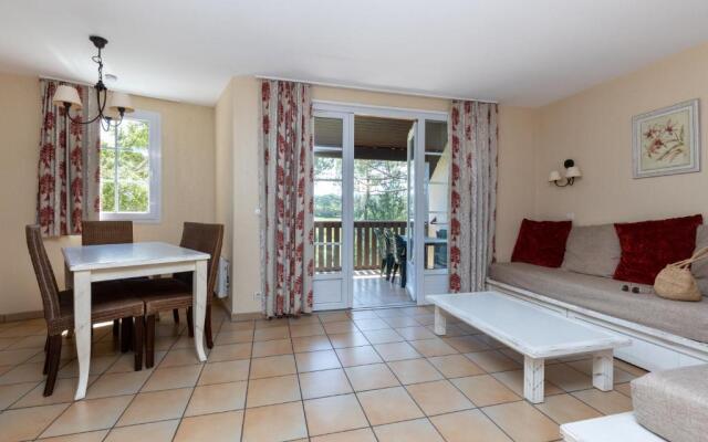 Le Gouic Joli Appartement Piscine