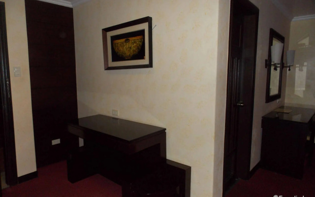 MO2 Westown Hotel Bacolod - Mandalagan