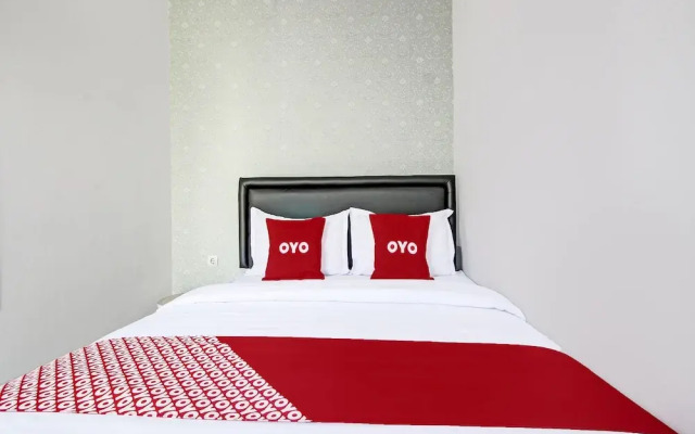 Super OYO Collection O 92363 Kp Inn