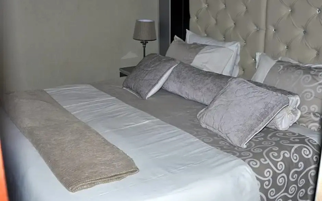 Vhafamadi Bed and Breakfast