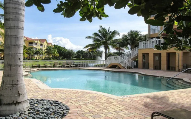 Bella Lago 233 Wkly 2 Br Condo by RedAwning
