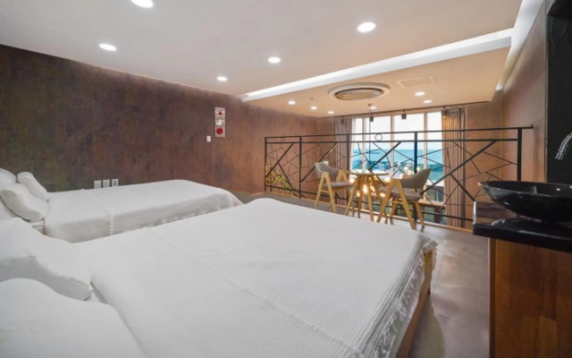 Daebudo W Eden Pension