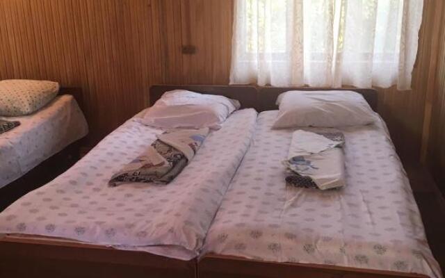 Guest House on Lakoba 7