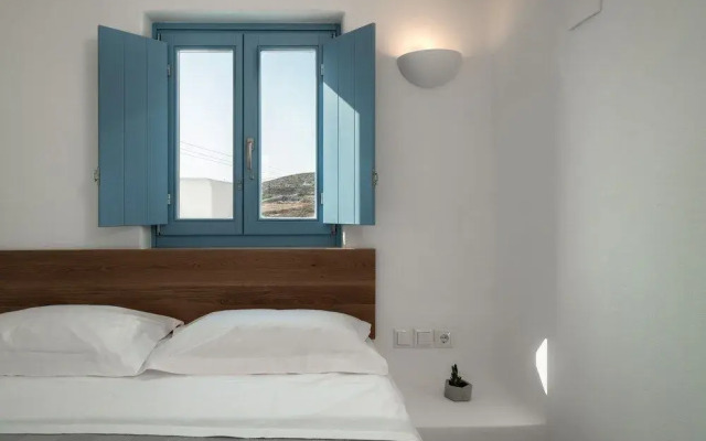 Camvillia Donoussa Village Suites