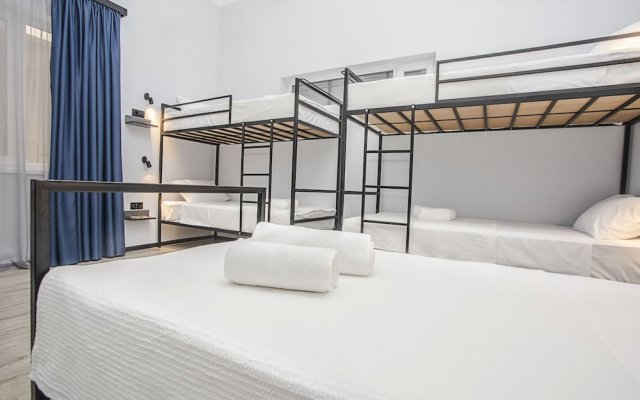 Tbilisi Blue Doors Hostel & Hotel