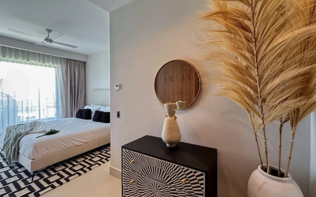 Marina Garden Penthouse 3 Bedroom Apartment