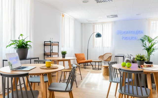 Micampus Bormujos Students Residence