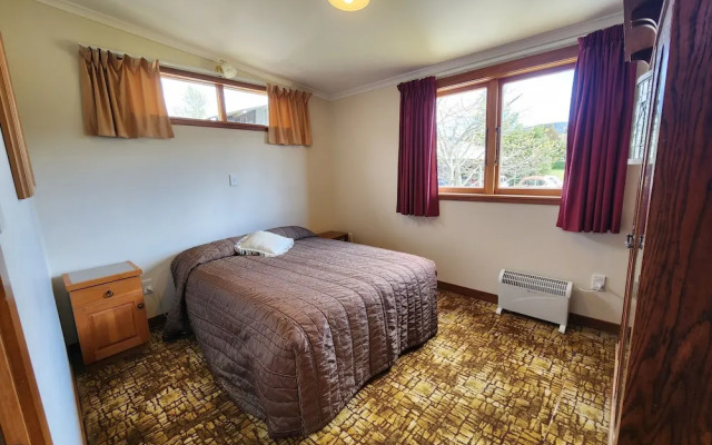 Manapouri Holiday Park