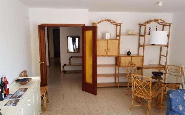Apartament a la Placeta de Sant Joan 21, 3r