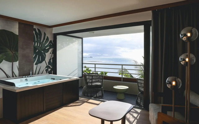 Le Tahiti by Pearl Resorts