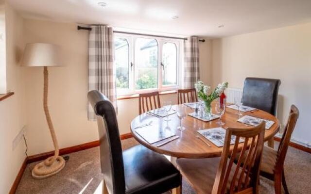 3 Beach Cottages