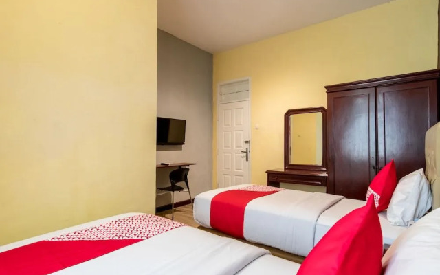 Wisma Sudirman By OYO Rooms