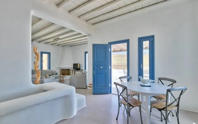 3 Bedroom Villa With Private Pool and sea View