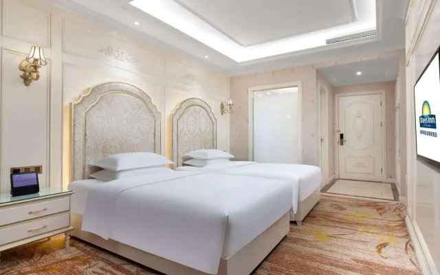 Days Inn by Wyndham Chongqing Jiulongpo