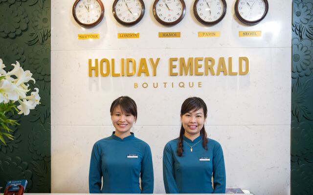 Holiday Emerald Hotel