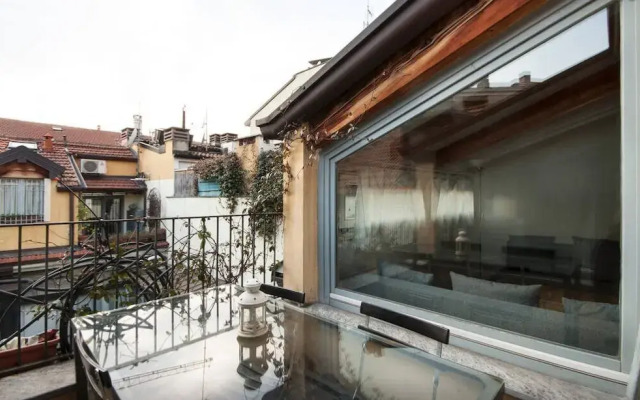 dHomes - Apartments and Rooms